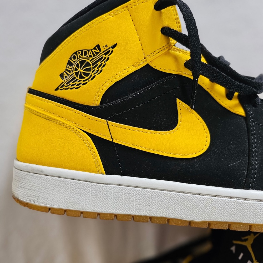 Jordan Black and Yellow Label Athletic Shoes - Picture 5 of 15